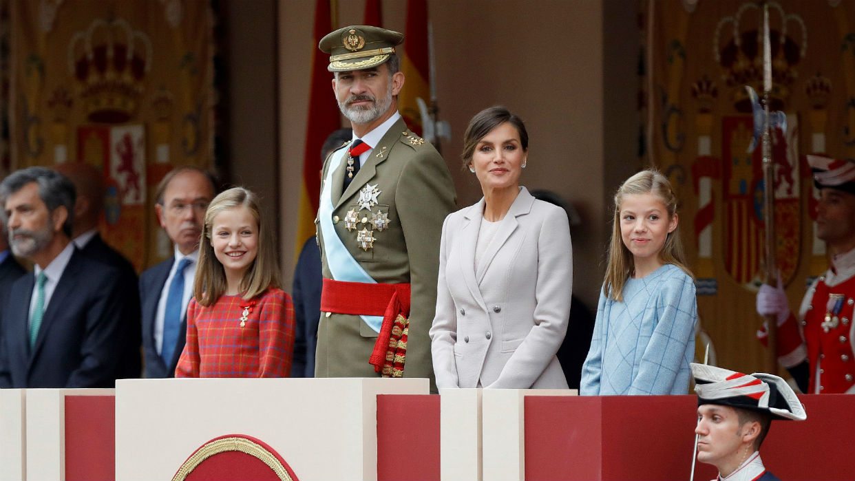 Los reyes de España presiden el desfile de la Fiesta Nacional