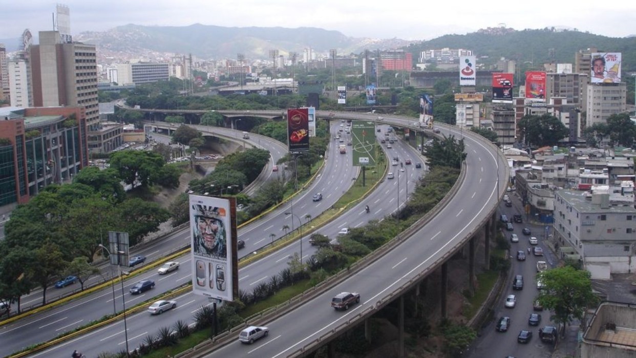 Gran Cacique Guaicaipuro será el nuevo nombre de la autopista de Caracas