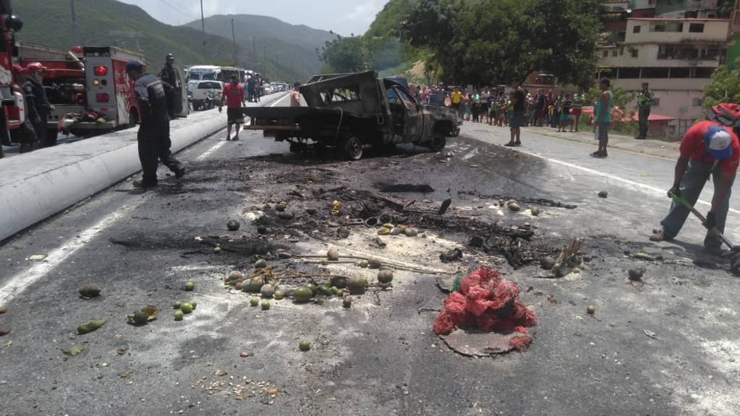 Un Hombre Muri Carbonizado Y Otro Herido En Accidente En La Autopista