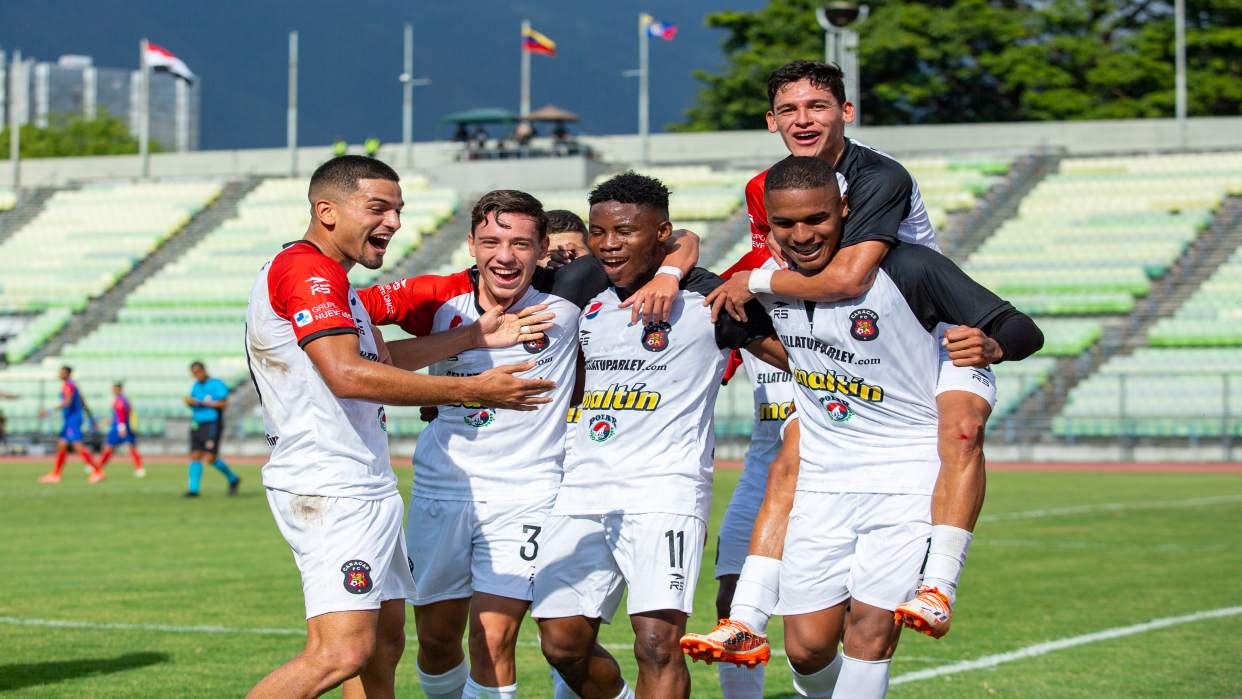 Caracas Fc Logra Primer Triunfo Del A O En La Futve