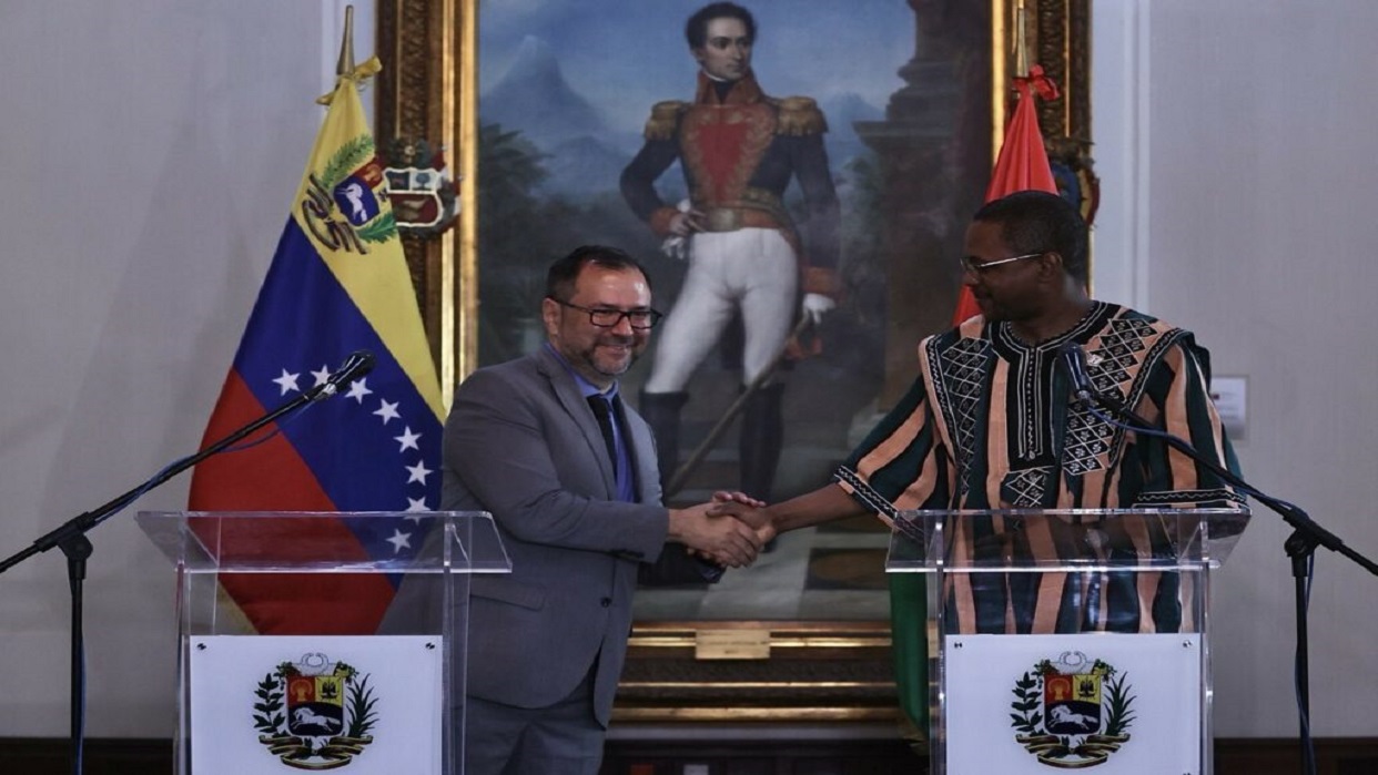 Venezuela Y Burkina Faso Firman Acuerdos De Cooperaci N