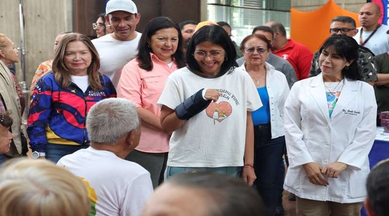 Vicepresidenta Rodríguez Debemos territorializar los proyectos comunales