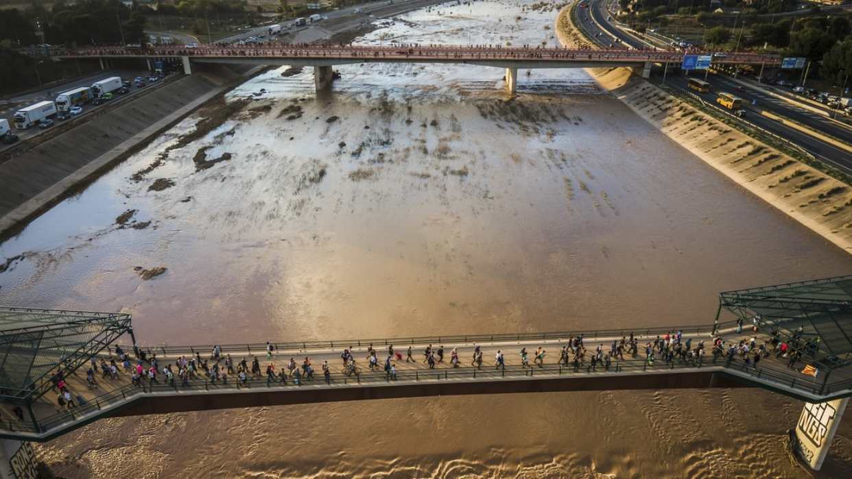 R O De Solidaridad Con Valencia La Ciudadan A Se Vuelca Para Ayudar A