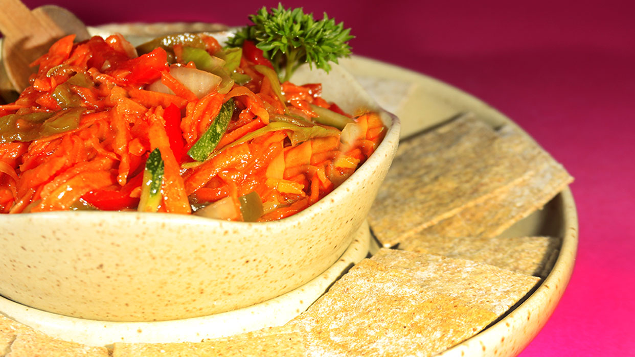 Antipasto agridulce de zanahoria y pimentones