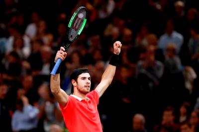 Djokovic cae en Paris-Bercy ante Khachanov