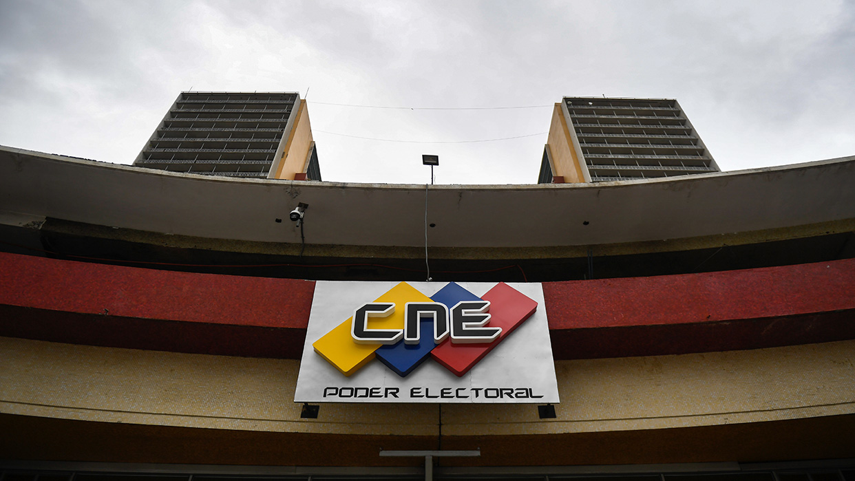 CNE inicia auditoría de base de datos y Registro Electoral