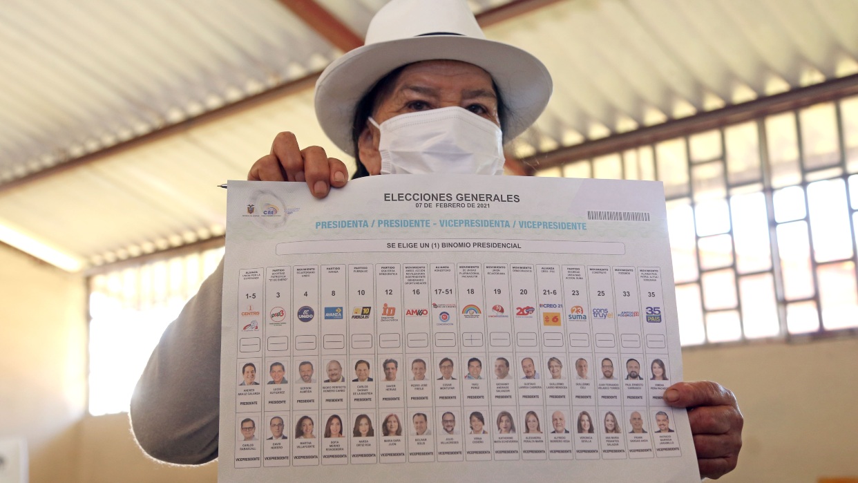 CNE de Ecuador reporta altos niveles de participación en elecciones