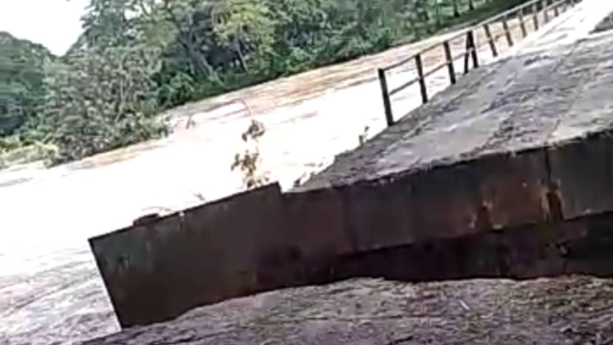 Barinas zonas de productores por colapso de puente sobre