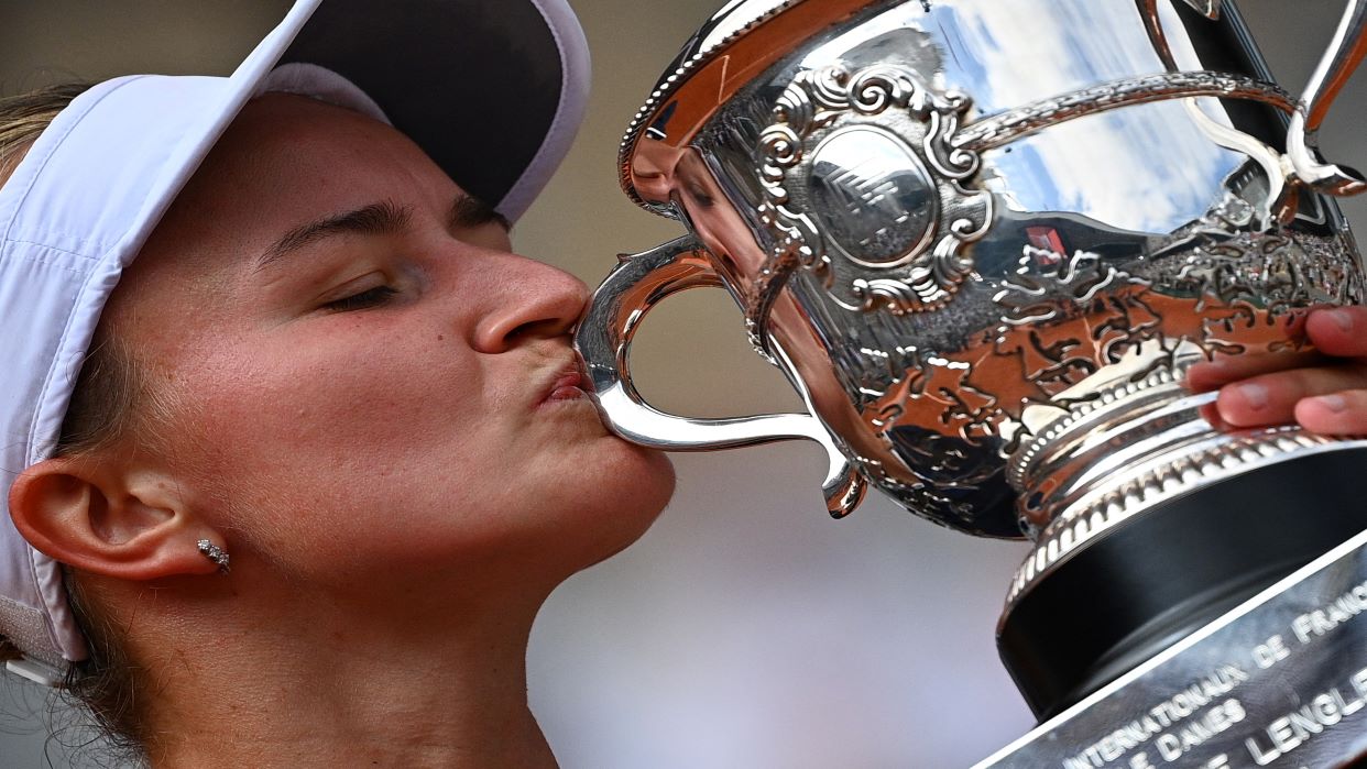 Krejcikova, de 26 años, ganó un título en el Roland Garros 2021/AFP