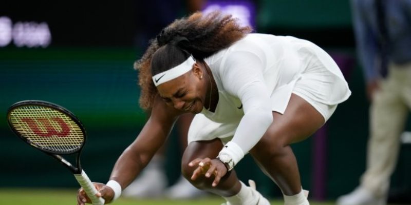Serena Williams ha fallado en sus últimas salidas a la cancha/AFP