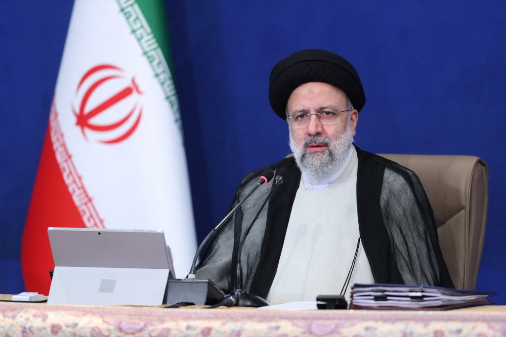 Raisi Dice A Macron Que Negociaciones Nucleares Deben Garantizar 