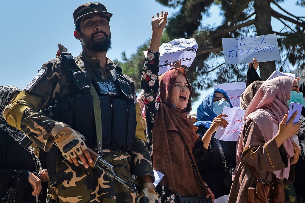 ONU denuncia la violencia de los talibán contra manifestantes en Afganistán