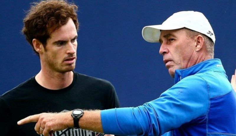 Ivan Lendl le da indicaciones a Murray en su nueva etapa. AFP