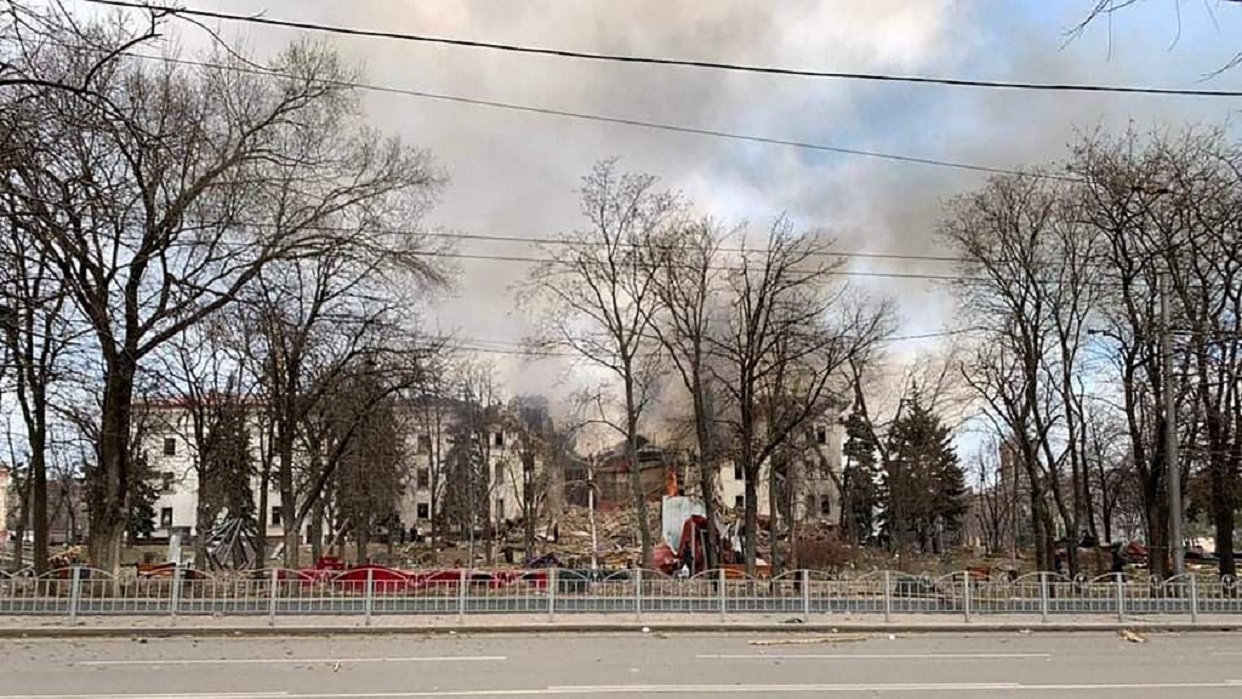 Bombardeos en Mariúpol, Ucrania / AFP