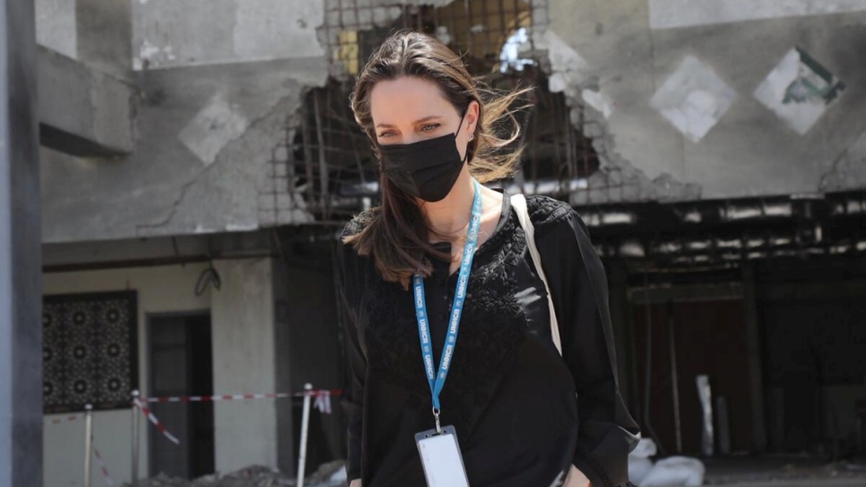Angelina Jolie ewakuowana podczas ostrzeżenia o bombardowaniu podczas wizyty na Ukrainie