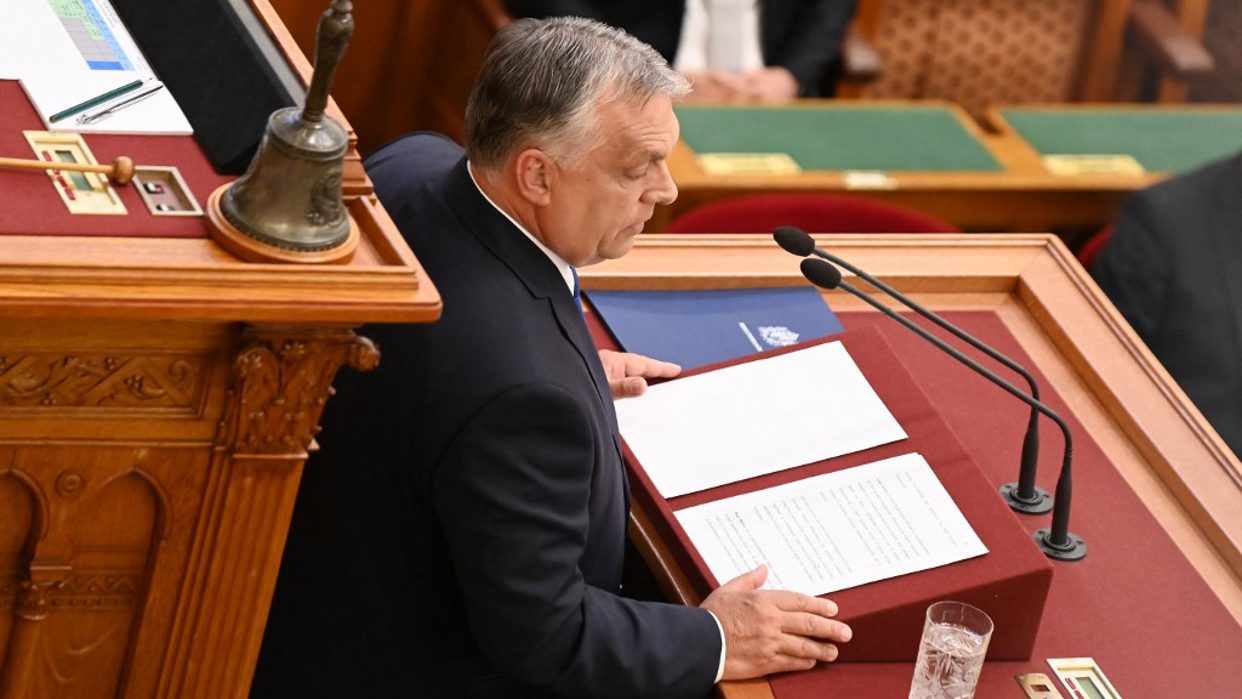 Orban impone nuevo estado de emergencia en Hungría debido a la guerra en Ucrania