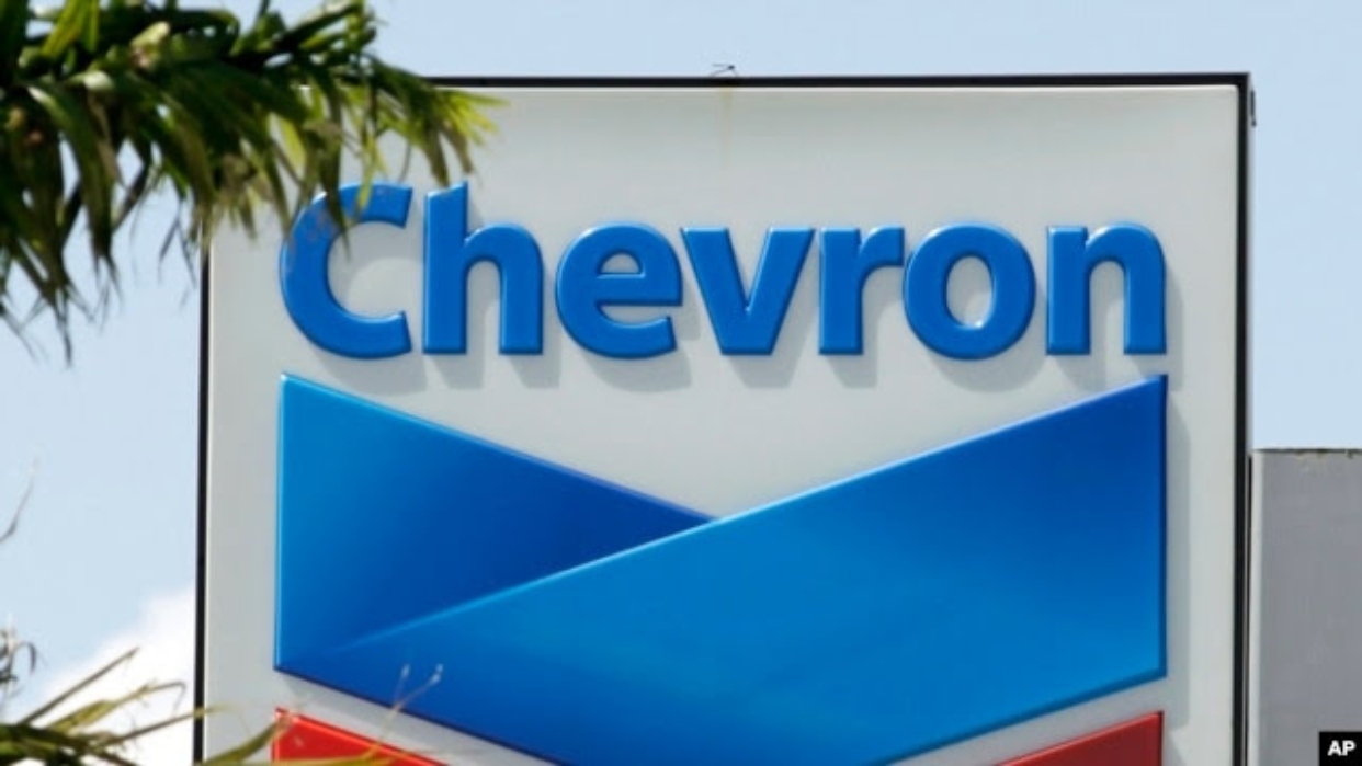 EEUU autoriza a Chevron a retomar extracción de petróleo en Venezuela