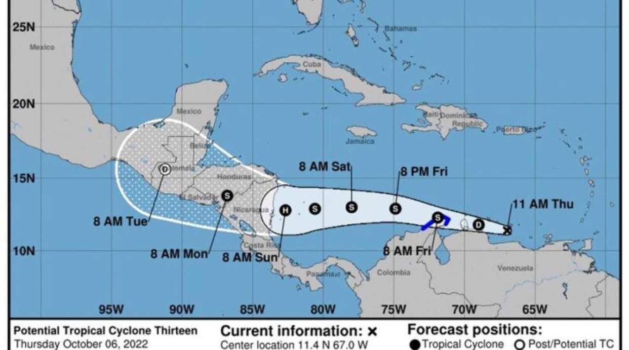 Centro Nacional de Huracanes inicia boletines para el potencial ciclón tropical 13