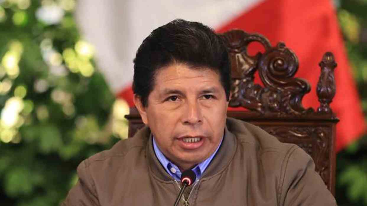 Perú: Congreso investigará cinco denuncias constitucionales contra Castillo