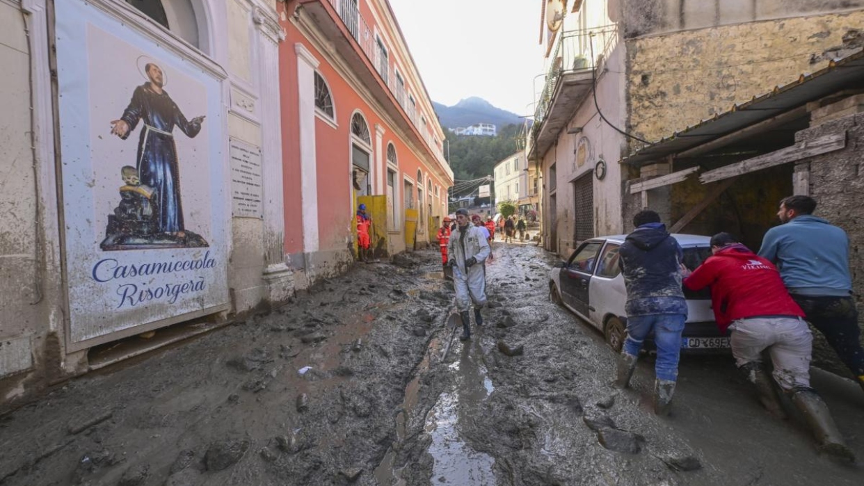Un temporal sacude el sur de Italia, con fuertes lluvias en Sicilia e Ischia