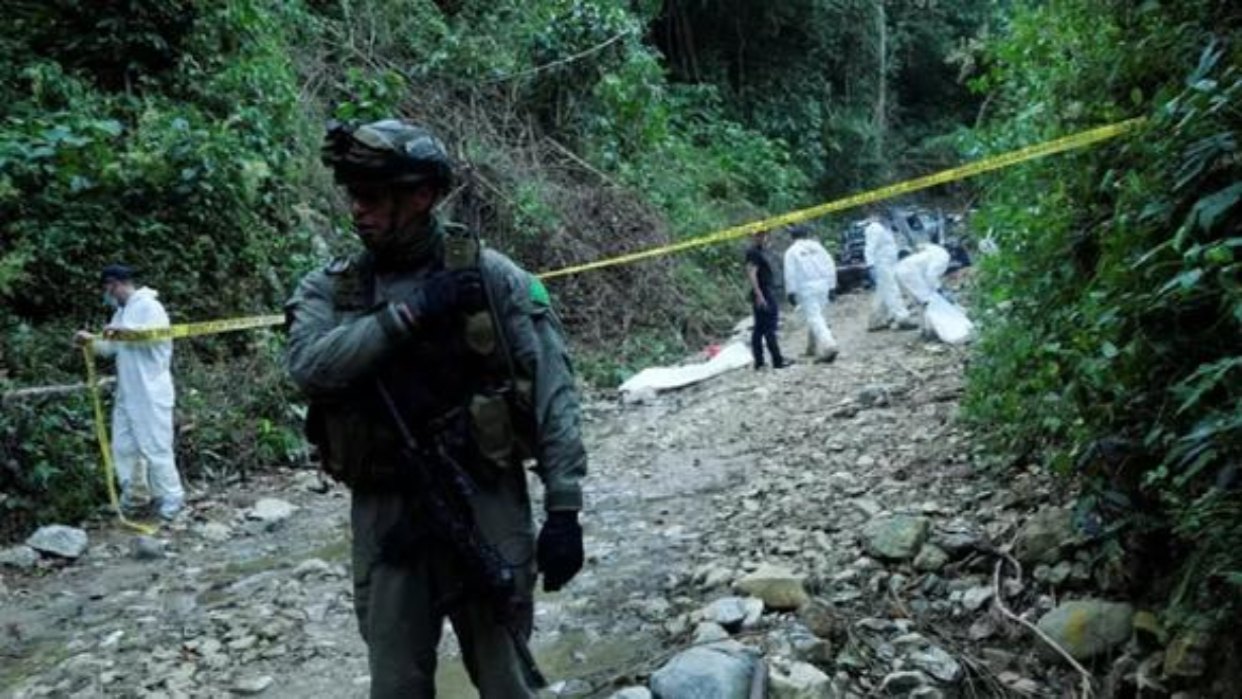 Colombia: Encuentran 11 cuerpos en zona de combates entre ELN y disidencias de FARC