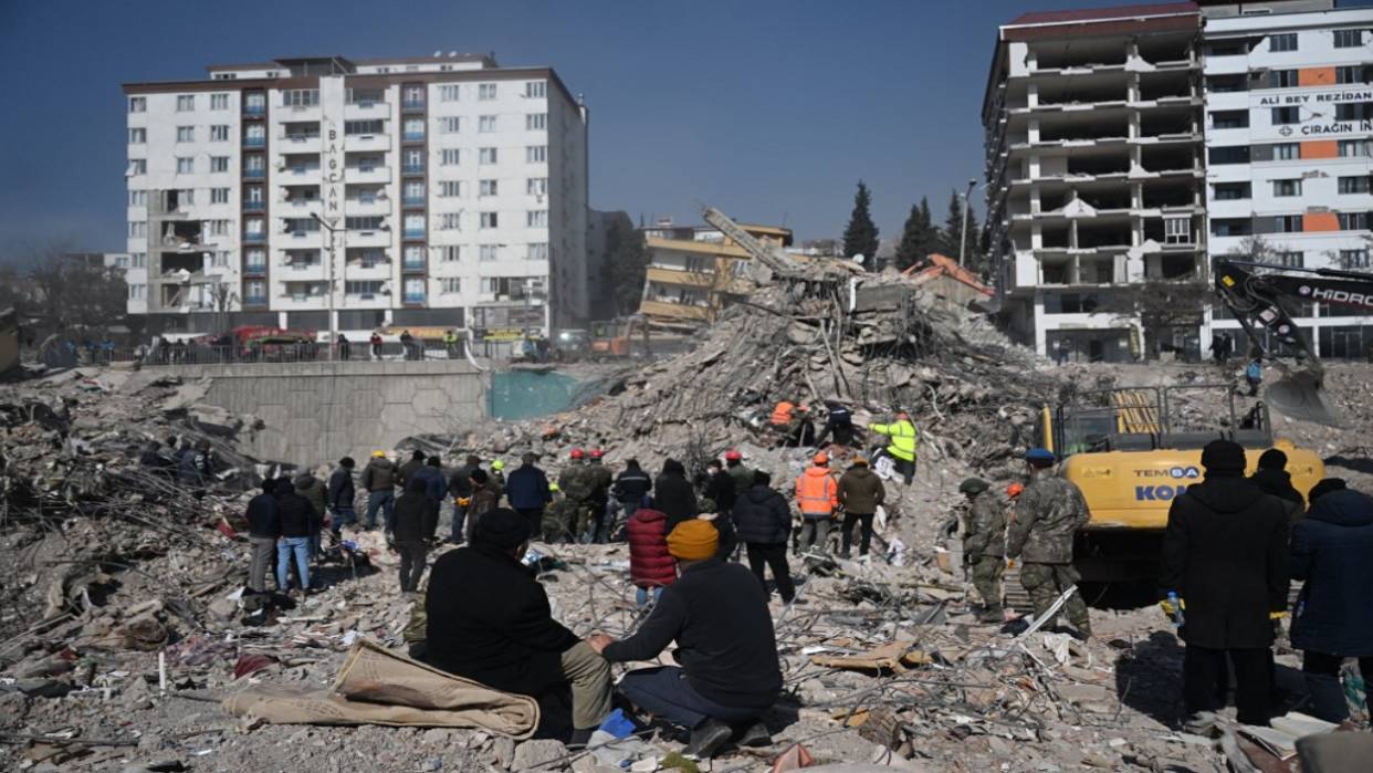 Más De 35 000 Fallecidos Y 100 000 Heridos En Turquía Por Los Terremotos