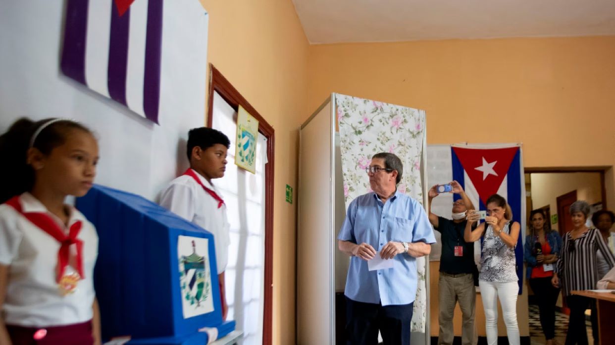 Cuba: Más del 75% del padrón electoral participó en las elecciones parlamentarias 