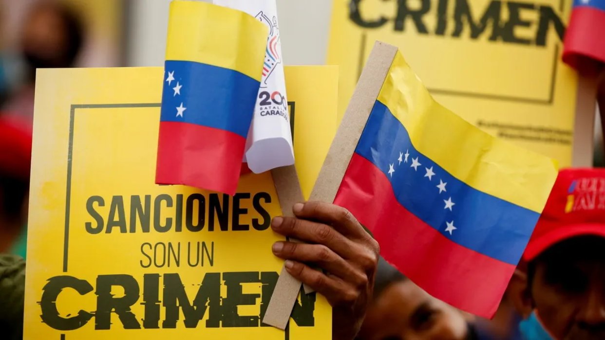 Hinterlaces: 82% de los venezolanos opinan que deben ser juzgados por corrupción los políticos que pedían sanciones