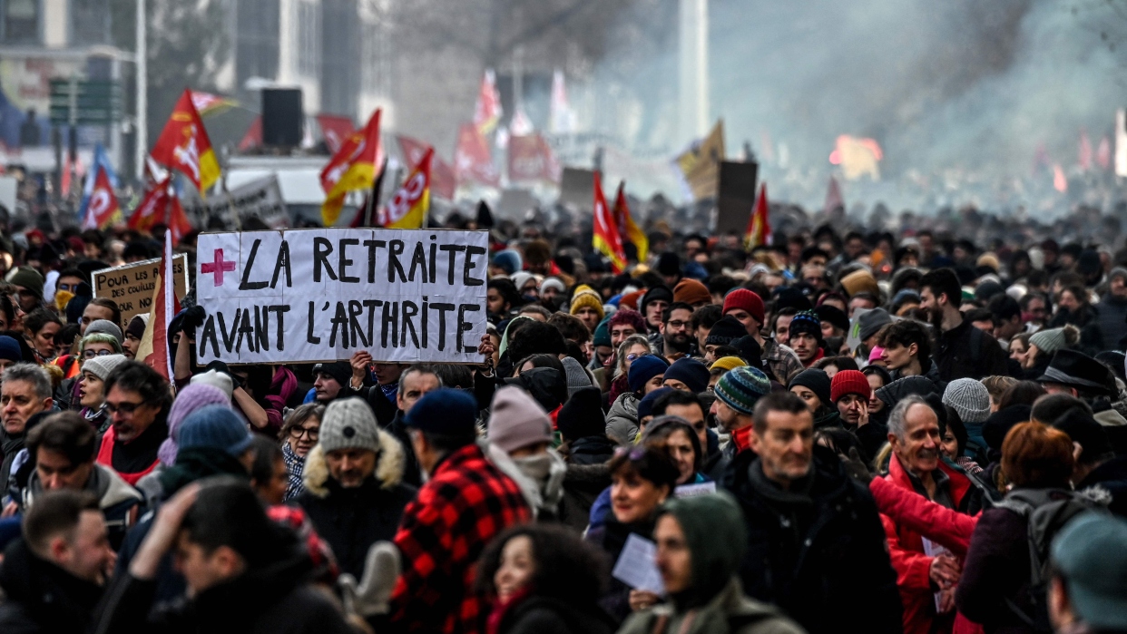 Un 1 de mayo de protestas en Francia contra la reforma de las pensiones