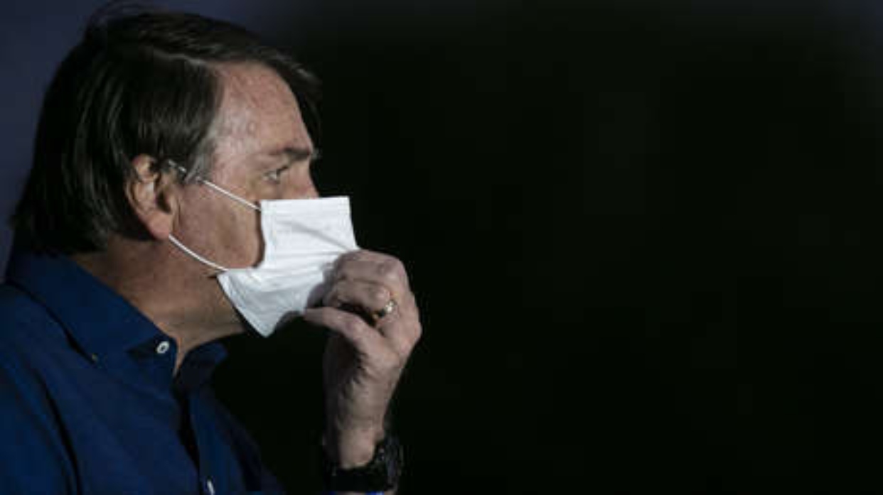La policía de Brasil allana la casa de Jair Bolsonaro en pesquisas por ...