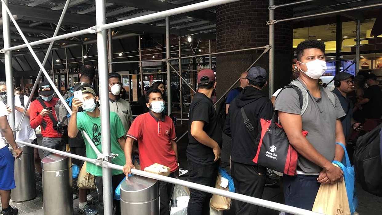 Autoridades de Nueva York y empresarios reclaman acelerar la regulación ...