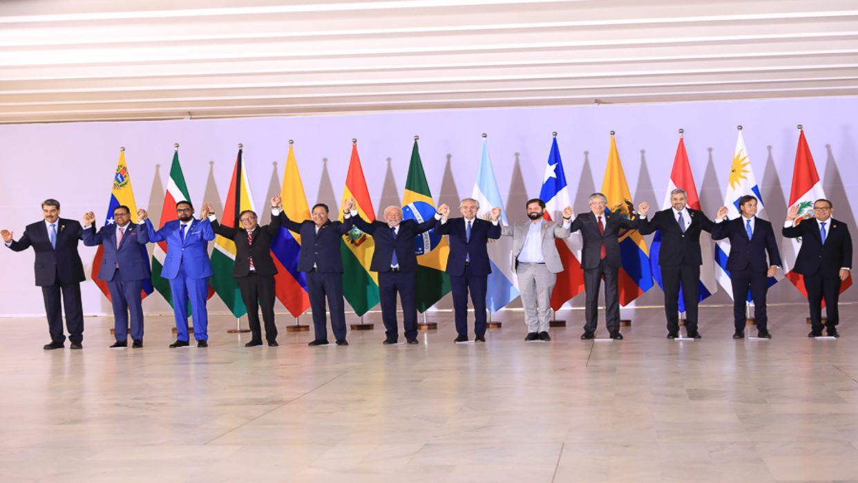 Presidentes De América Del Sur Se Toman Fotografía De La Cumbre En Brasil 6057