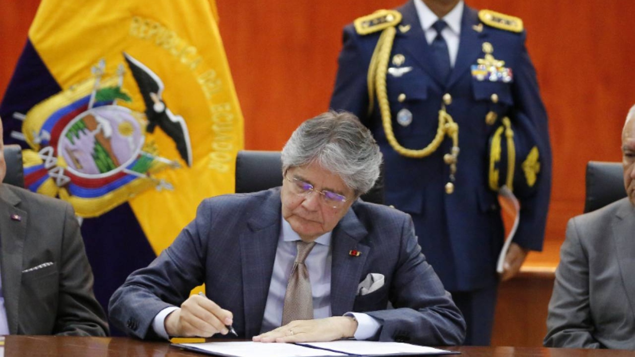 El Gobierno de Ecuador emite el reglamento para el uso legítimo de la ...