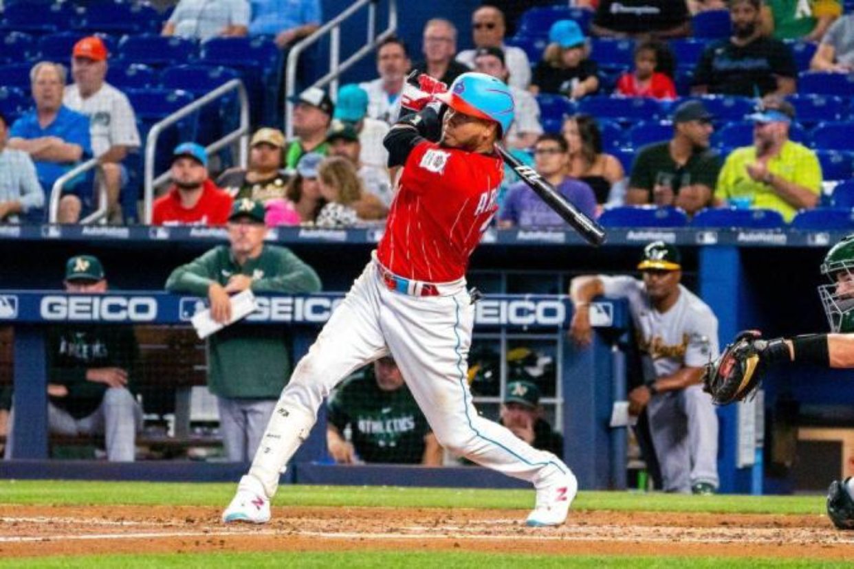 Arráez batea 5 hits por tercera vez en el mes, Marlins aplastan 11