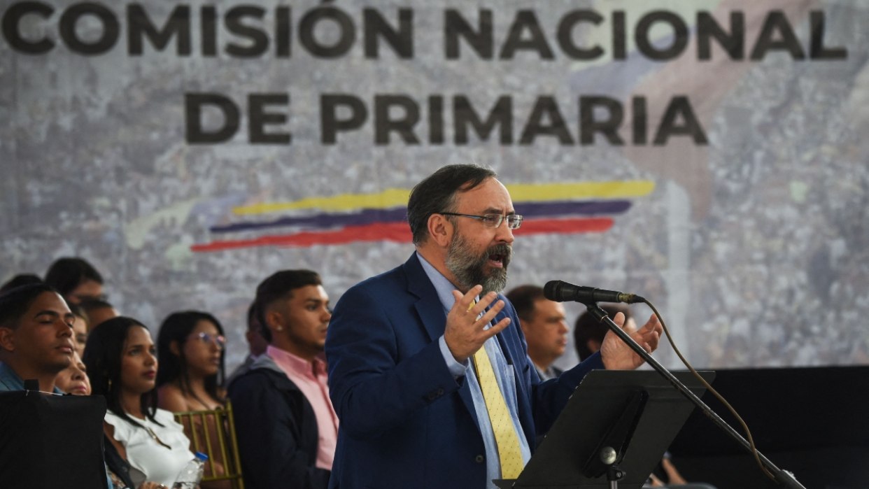 Jesús María Casal anuncia que el conteo de votos para la primaria será manual
