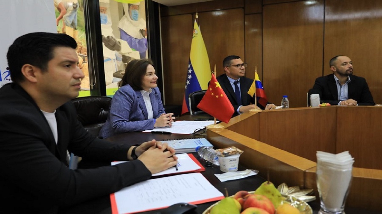 Venezuela y China firman una declaración conjunta para la cooperación ...