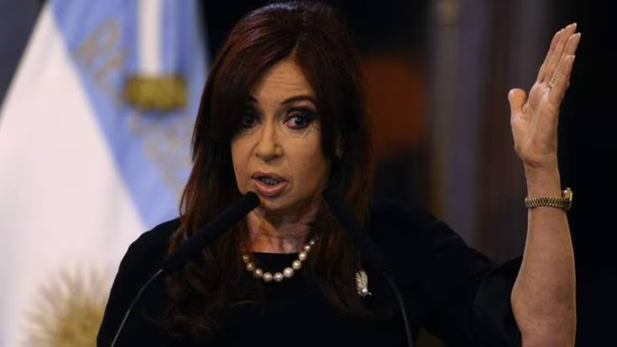 Cristina Kirchner advierte a los argentinos que la estanflación es igual 