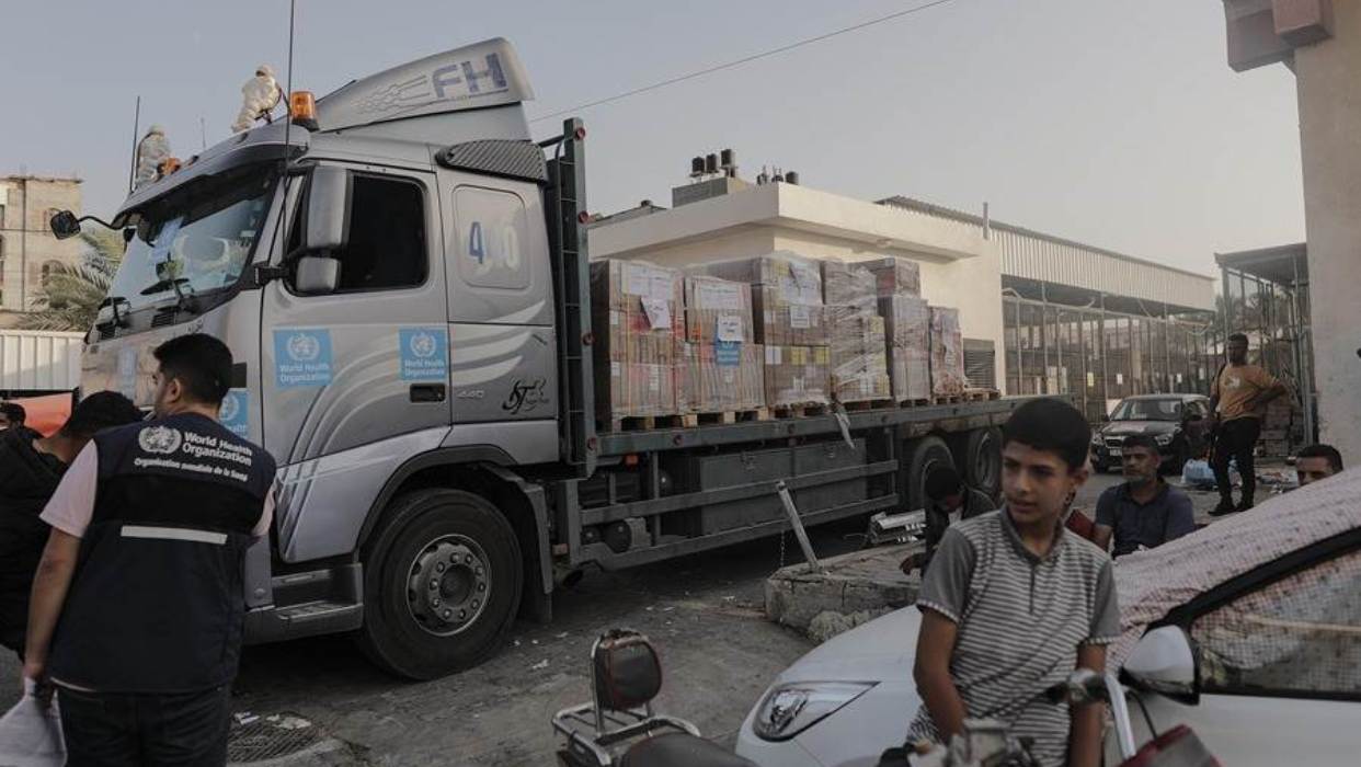 Un convoy de doce camiones entra en Gaza con ayuda de emergencia pero ...