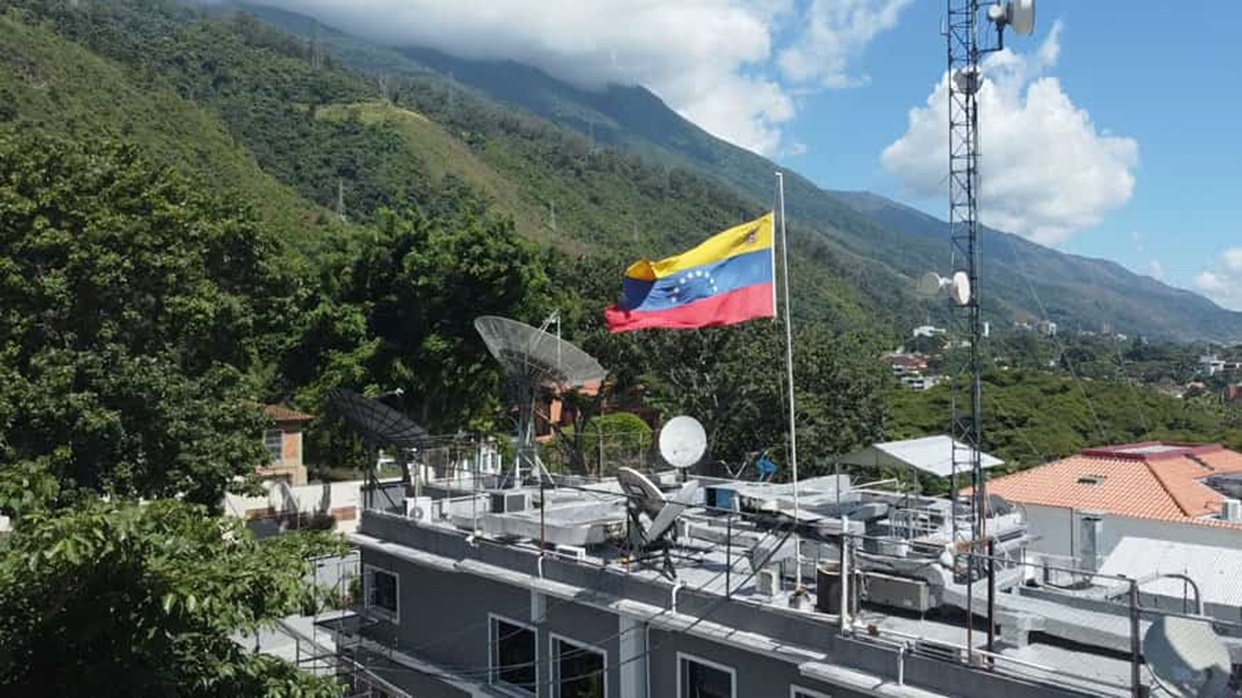 El Universal felicita a Globovisión por su 29 aniversario transmitiendo información de calidad a Venezuela