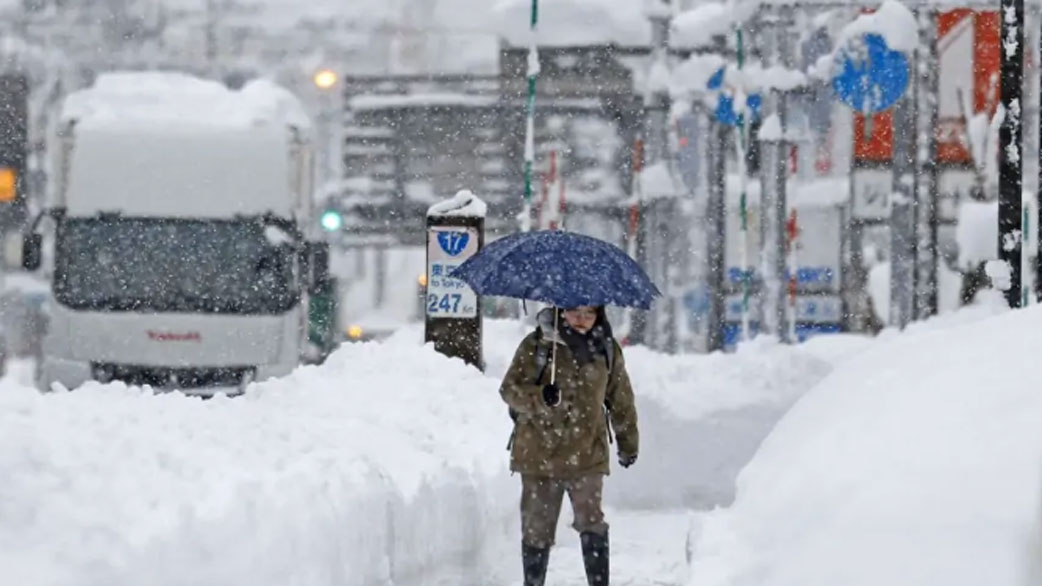 Cientos de vuelos suspendidos en Múnich por fuertes nevadas