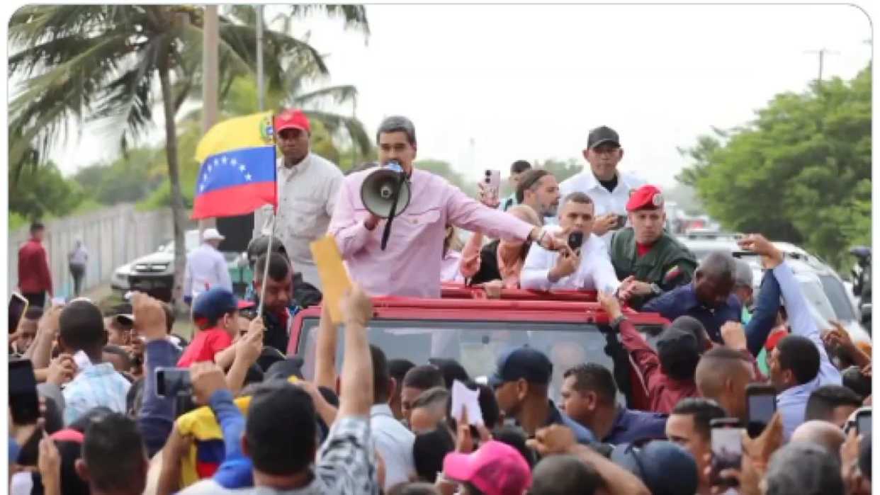 En Fotos: Pueblo de Tocópero en Falcón desbordó las calles para recibir al presidente Maduro