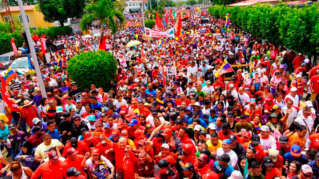 Maduro agradece apoyo de Aragua: 