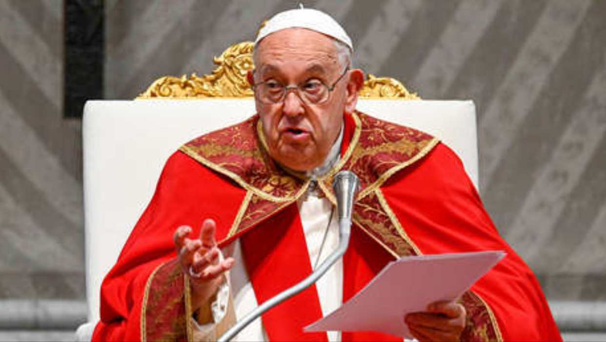 Papa Francisco envió un mensaje a los militares del mundo: Pongan las armas al servicio de la paz