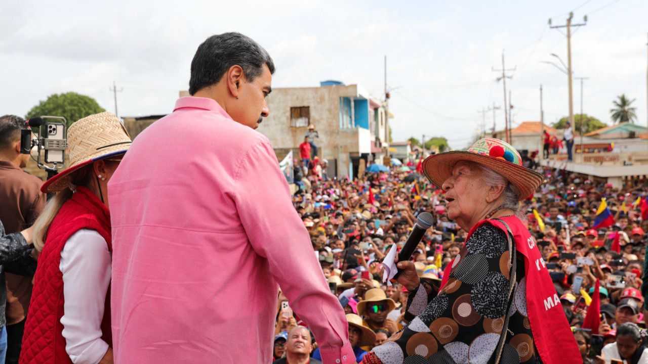 Presidente Maduro fue recibido alegremente por población Wayuu y Añú en Zulia (+FOTOS)