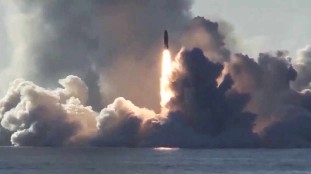 Putin ve necesario comenzar la producción de sistemas de misiles de rango intermedio