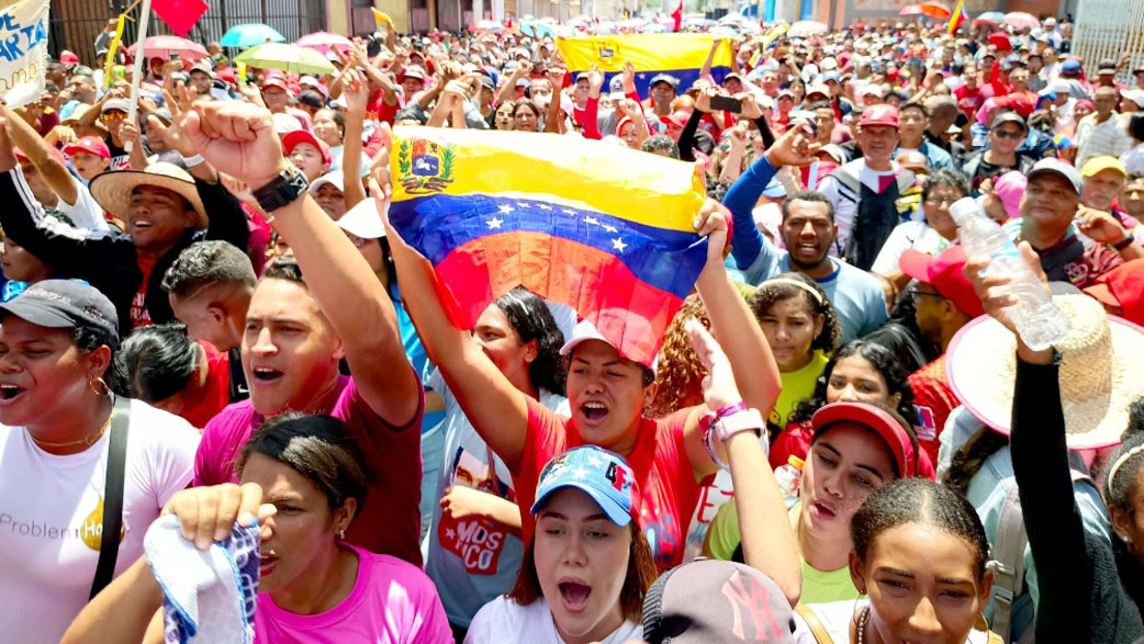 Yaracuyanos se movilizaron por la paz y en respaldo al presidente Maduro