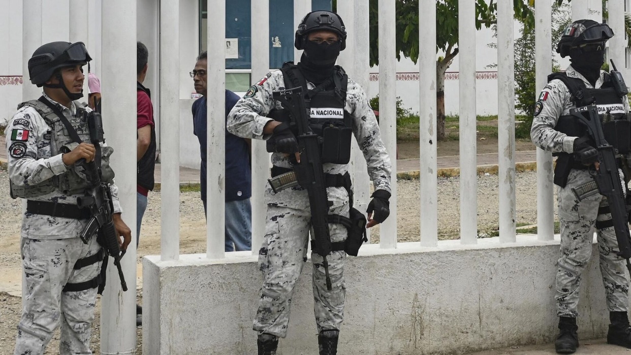 En México aprueban reforma constitucional para que la Guardia Nacional ...