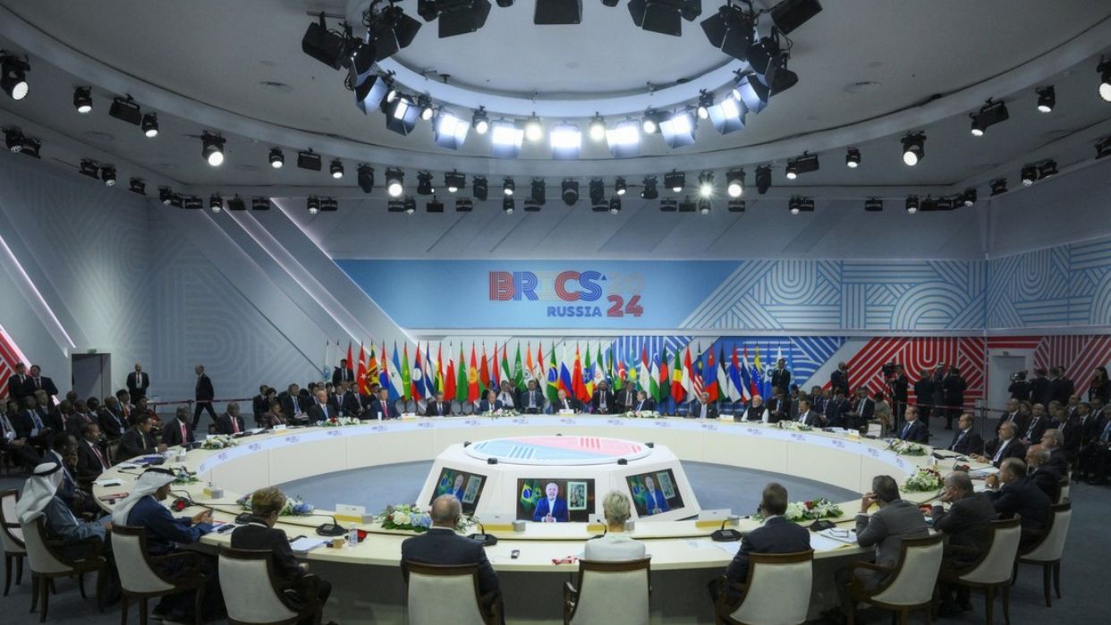 Último día de la cumbre de los BRICS, con la expansión y cooperación ...
