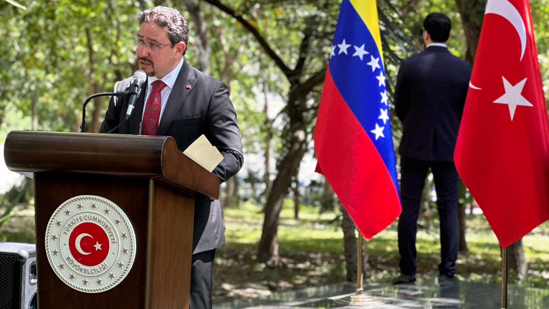 Embajada de Turquía en Venezuela conmemoró el 101° Aniversario del Día de la República