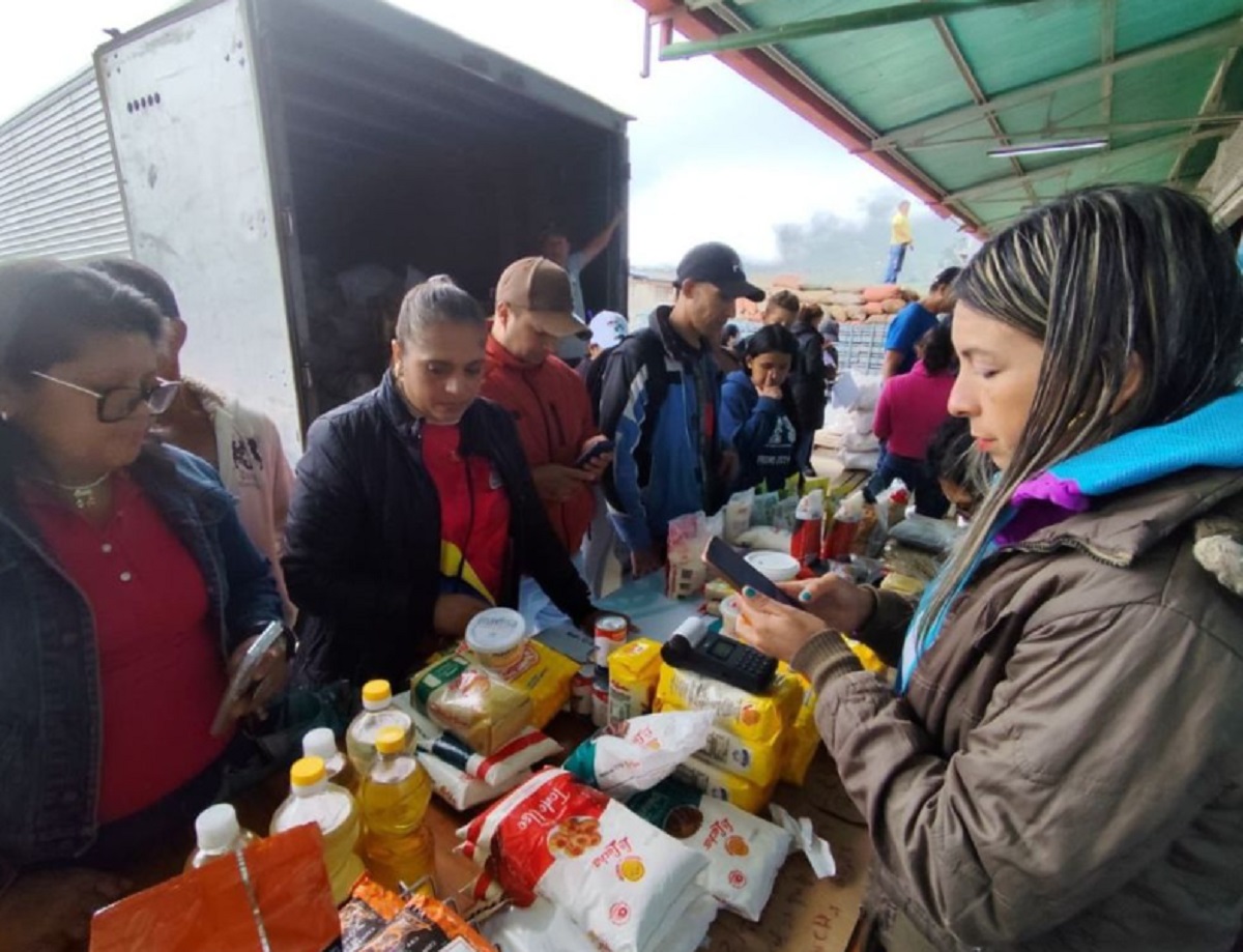 Campo Soberano Fair benefited families in Pueblo Llano